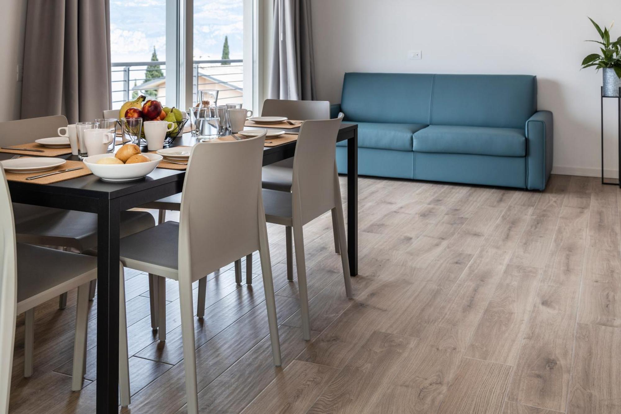 Residence Solei Classic & Plus 布雷佐内加尔达 外观 照片