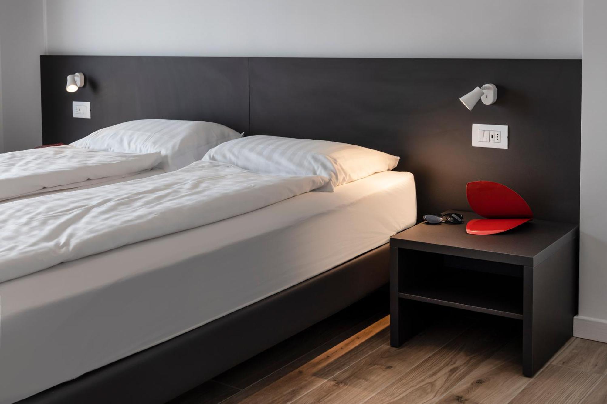 Residence Solei Classic & Plus 布雷佐内加尔达 外观 照片